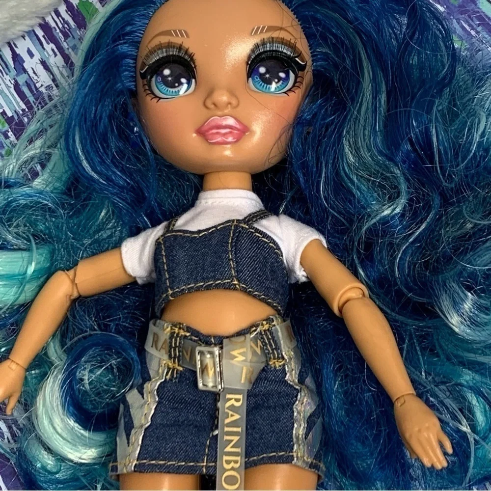 MGA Entertainment rainbow high